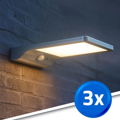 Solar wandlamp slim met 36 leds en bewegingsmelder zilver voordeelset