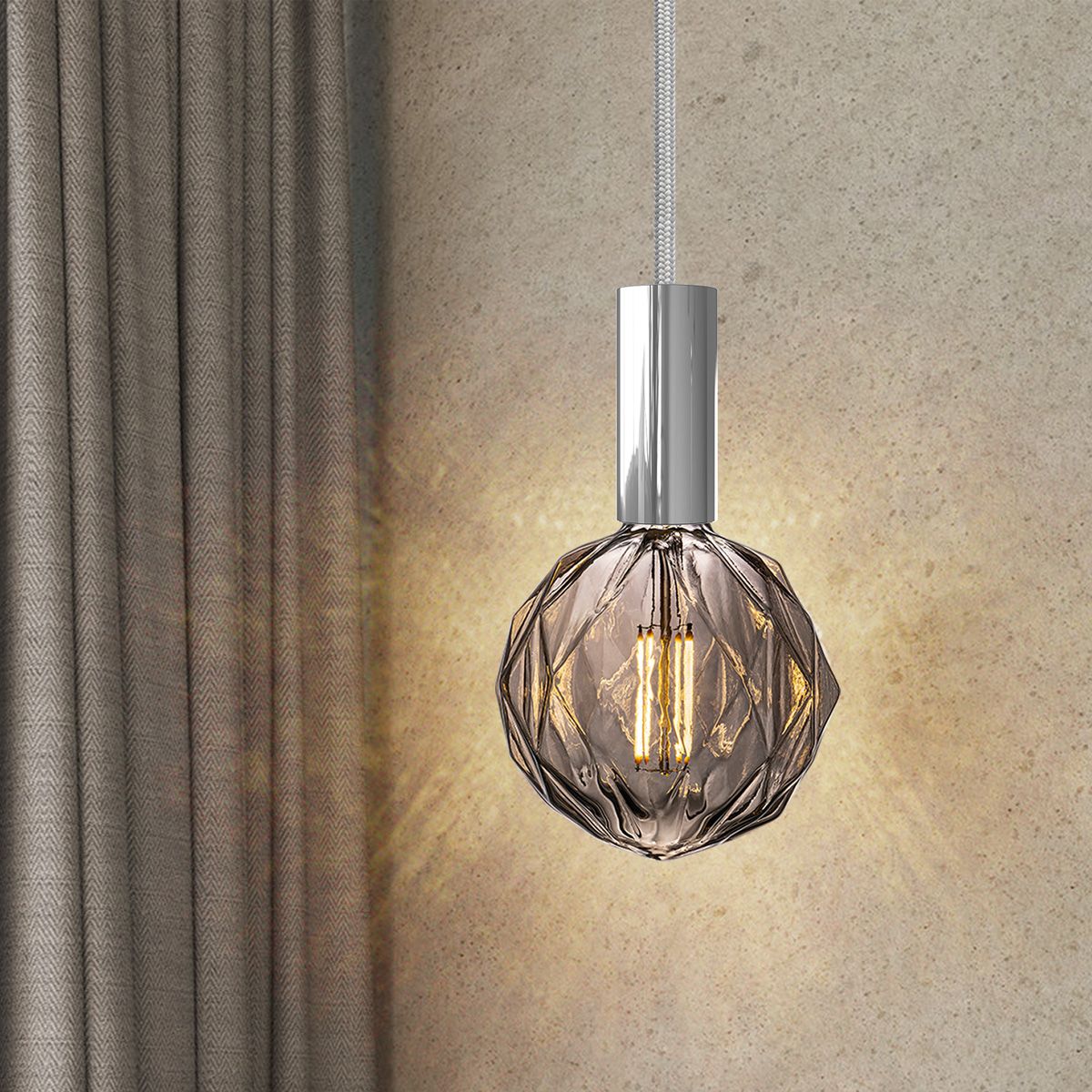 Edison Vintage LED filament lichtbron Globe - Rook - G150 Deco - Retro LED lamp - 15/15/20.5cm - geschikt voor E27 fitting - Dimbaar - 4W 100lm 1800K - warm wit licht