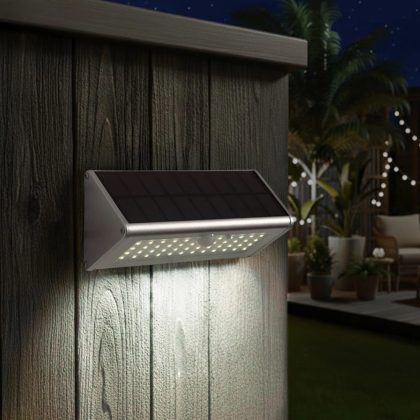 Solar buitenlamp wandlamp motion v met bewegingsmelder op zonne energie